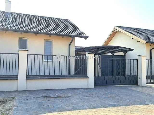 Eladó ház Vasad 108 nm