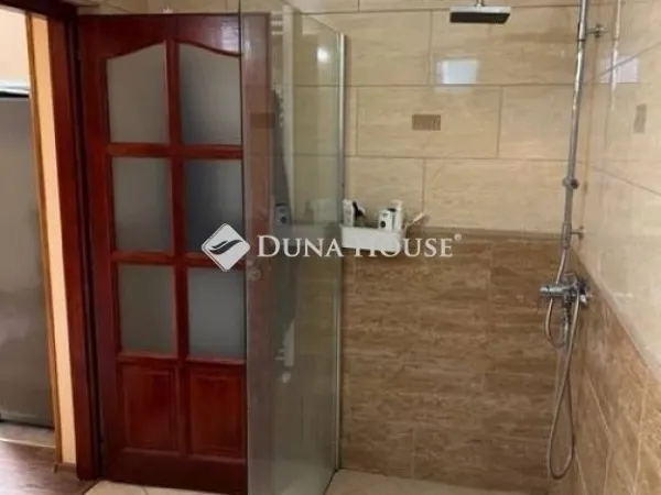 Eladó ház Budapest XX. kerület 260 nm