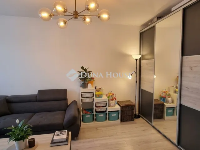 Eladó lakás Budapest III. kerület 57 nm