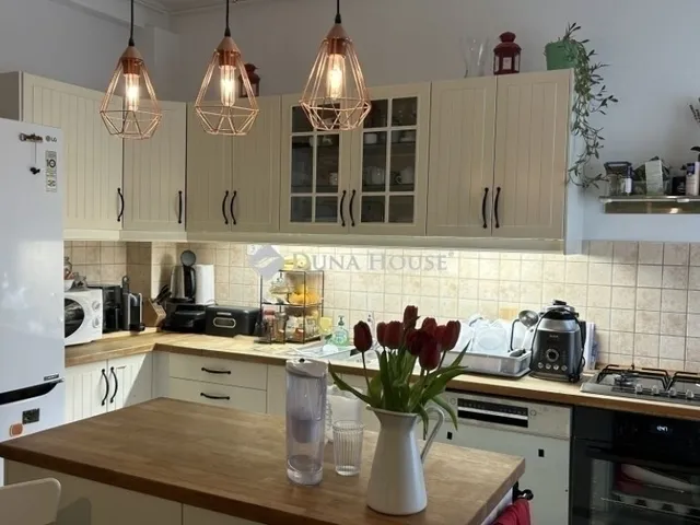 Eladó lakás Budapest XIV. kerület 64 nm