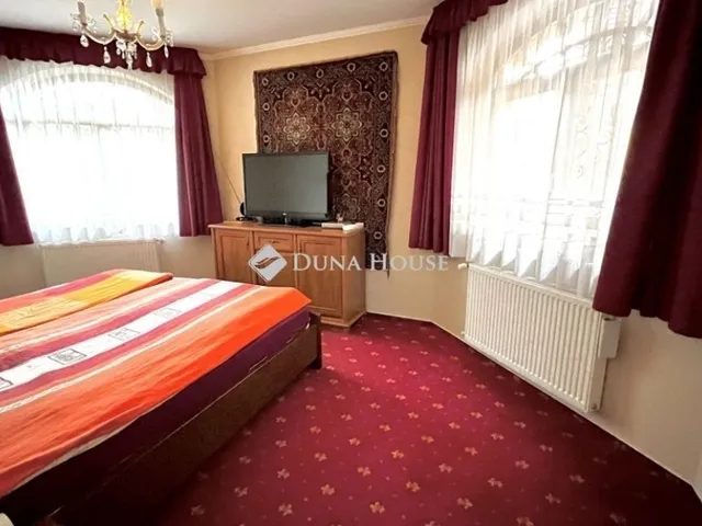 Eladó ház Budapest XVII. kerület 395 nm