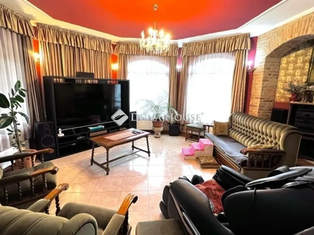 Eladó ház Budapest XVII. kerület 395 nm