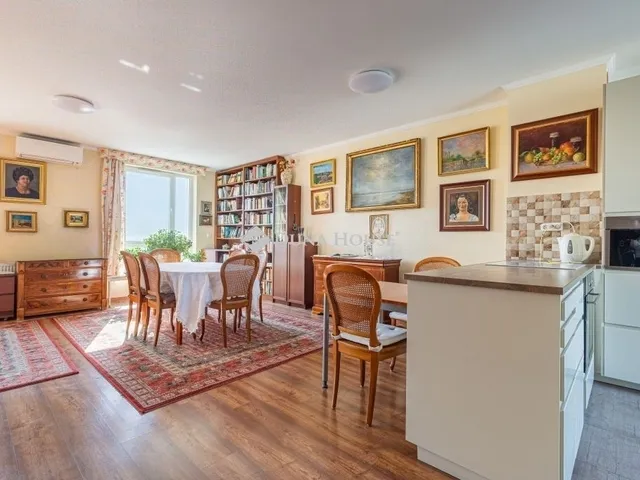 Eladó lakás Budapest XIV. kerület 94 nm