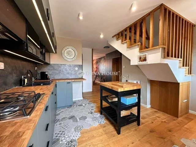 Eladó lakás Budapest XVIII. kerület, Alacskai úti lakótelep 117 nm