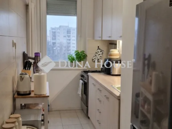 Eladó lakás Budapest III. kerület, Békásmegyer 57 nm