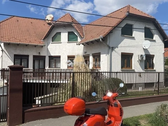 Eladó ház Budapest XVIII. kerület, Pestszentimre közp. 190 nm