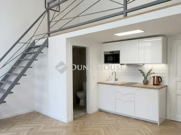 Eladó lakás Budapest V. kerület, Belváros 21 nm