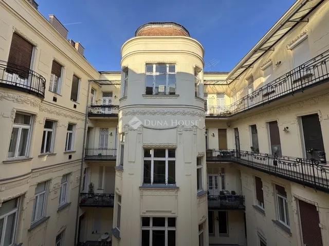 Eladó lakás Budapest V. kerület, Belváros 31 nm