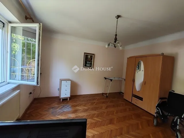 Eladó ház Budapest XVII. kerület, Akadémia-Újtelep 160 nm