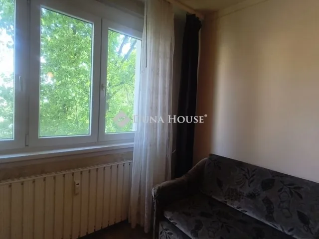 Eladó lakás Budapest III. kerület 66 nm