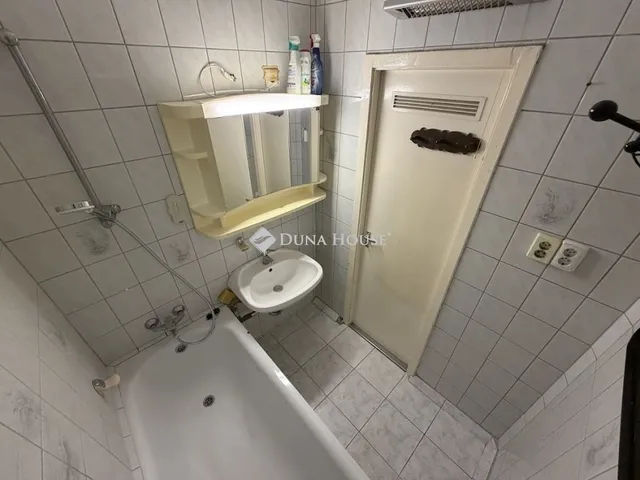 Eladó lakás Budapest XXI. kerület 71 nm
