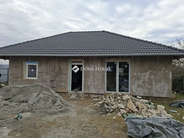 Eladó ház Isaszeg 95 nm
