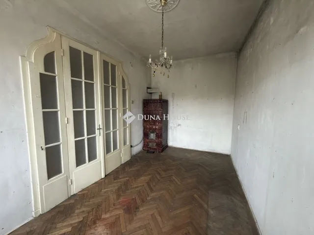 Eladó lakás Budapest XVIII. kerület, Szent Imre kertváros 117 nm