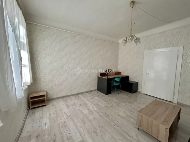 Eladó ház Budapest XV. kerület 30 nm