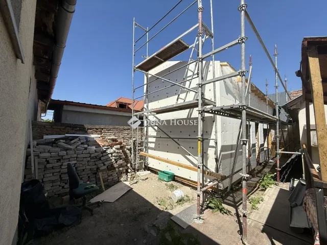 Eladó ház Dunakeszi 80 nm