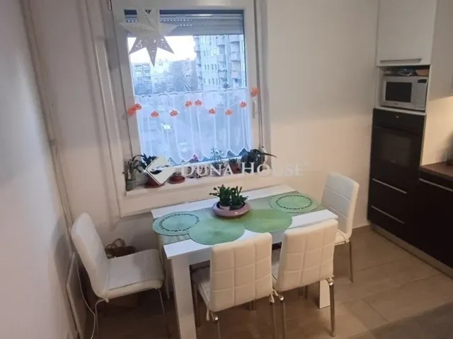Eladó lakás Budapest XVII. kerület, Rákoskeresztúr 63 nm