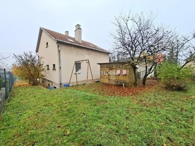 Eladó ház Budapest XVII. kerület, Rákoskert 204 nm