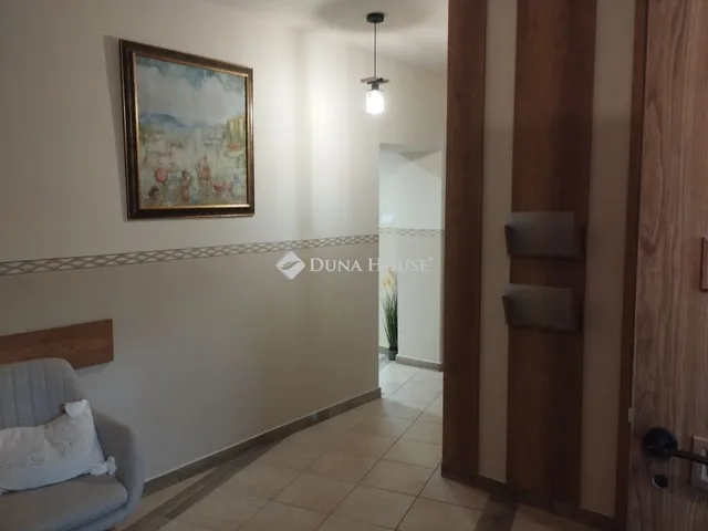 Eladó lakás Gödöllő 106 nm