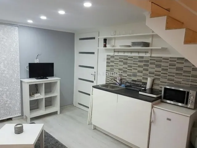 Eladó lakás Budapest VI. kerület 19 nm