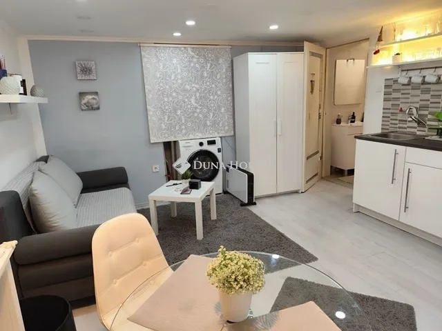 Eladó lakás Budapest VI. kerület 19 nm