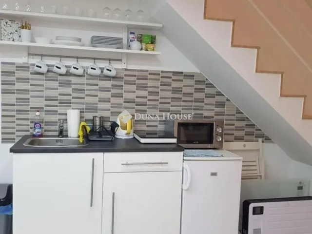 Eladó lakás Budapest VI. kerület 19 nm