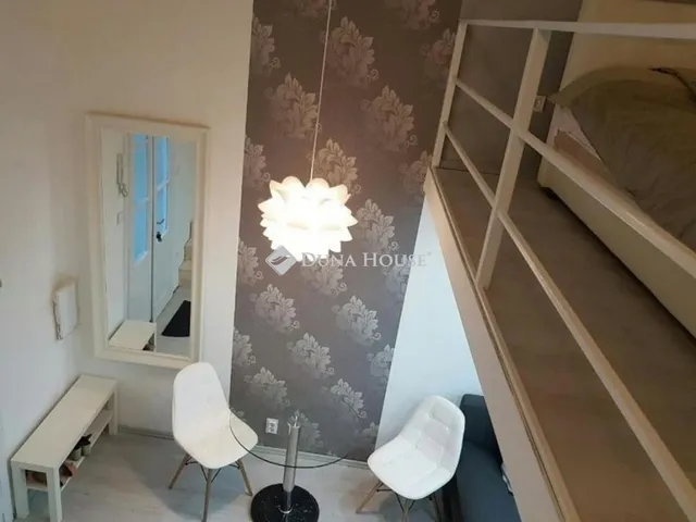 Eladó lakás Budapest VI. kerület 19 nm