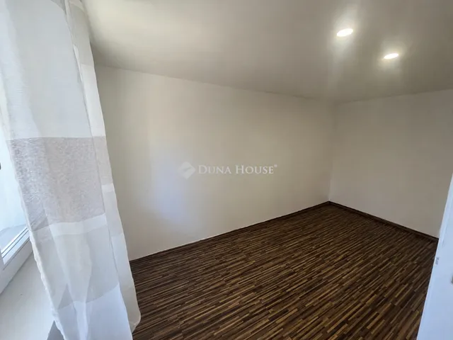 Eladó ház Budapest XV. kerület, Újpalota 49 nm