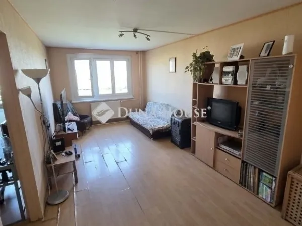 Eladó lakás Budapest III. kerület, Újlak III. ker. 49 nm