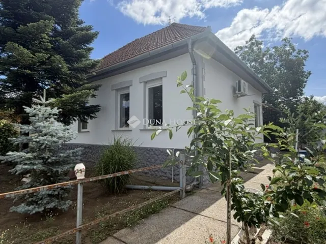 Eladó ház Üllő 100 nm