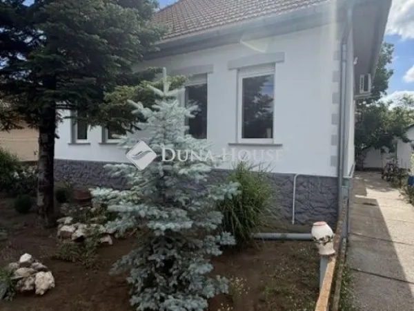 Eladó ház Üllő 100 nm