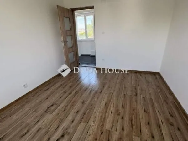 Eladó ház Pusztaszabolcs 120 nm