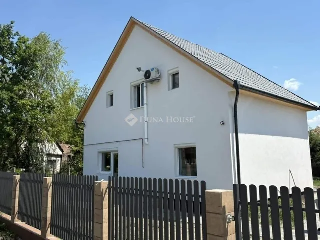 Eladó ház Pusztaszabolcs 120 nm