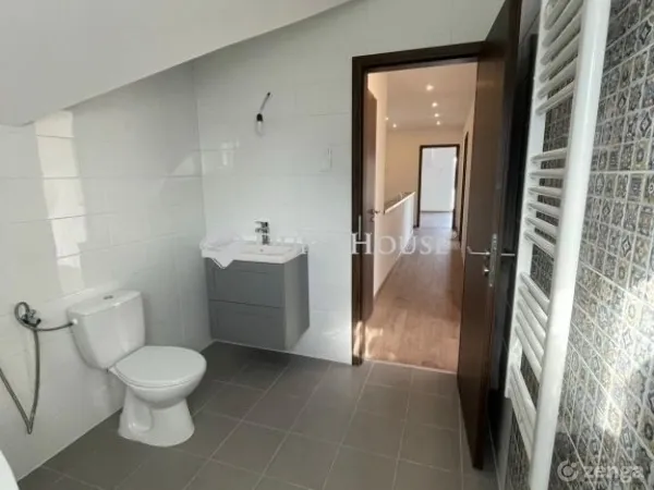 Eladó ház Budapest XVI. kerület 157 nm