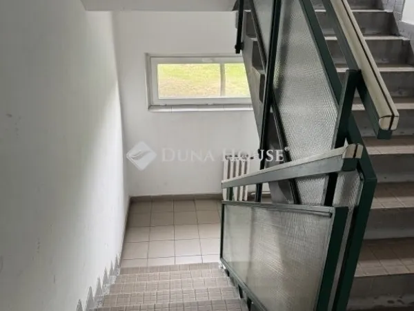 Eladó lakás Budapest XV. kerület, Újpalota 36 nm