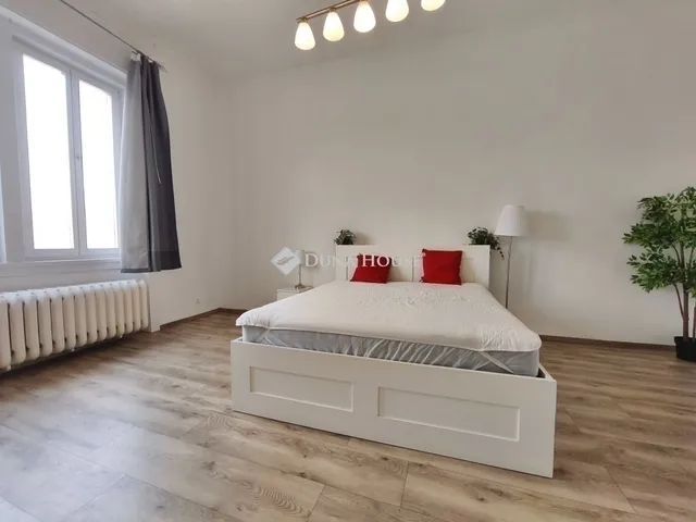 Eladó lakás Budapest VII. kerület 96 nm