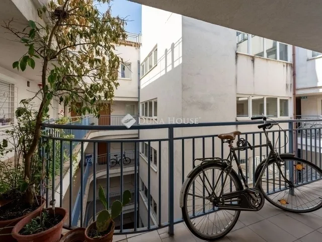 Eladó lakás Budapest VII. kerület 71 nm