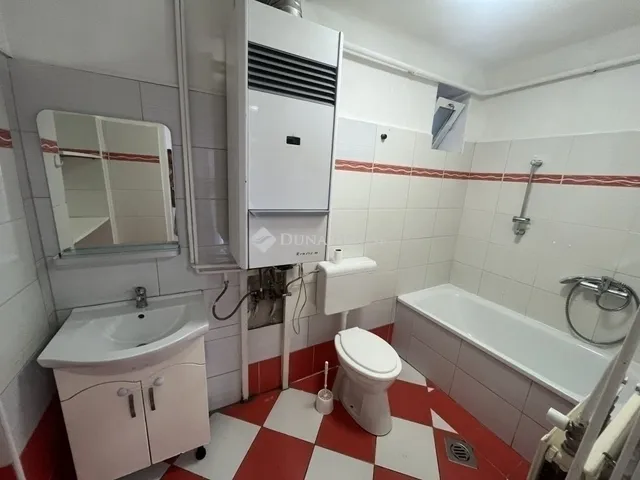 Eladó ház Budapest XV. kerület 49 nm