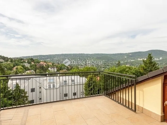 Eladó lakás Budapest II. kerület 85 nm