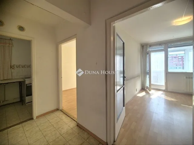Eladó lakás Budapest III. kerület 49 nm