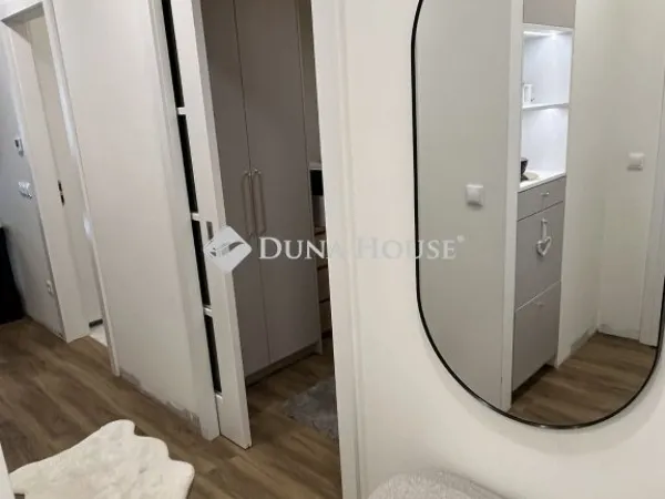 Eladó lakás Budapest II. kerület 66 nm