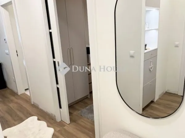 Eladó lakás Budapest II. kerület 66 nm