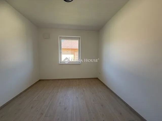 Eladó ház Nagytarcsa 118 nm