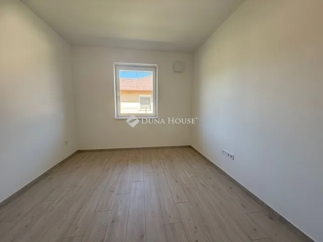 Eladó ház Nagytarcsa 118 nm