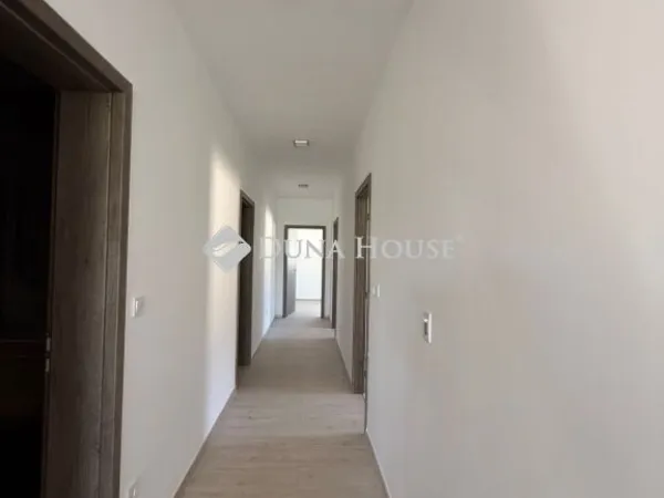 Eladó ház Nagytarcsa 118 nm