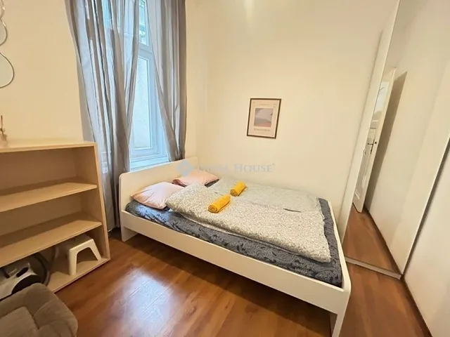 Eladó lakás Budapest VI. kerület 57 nm