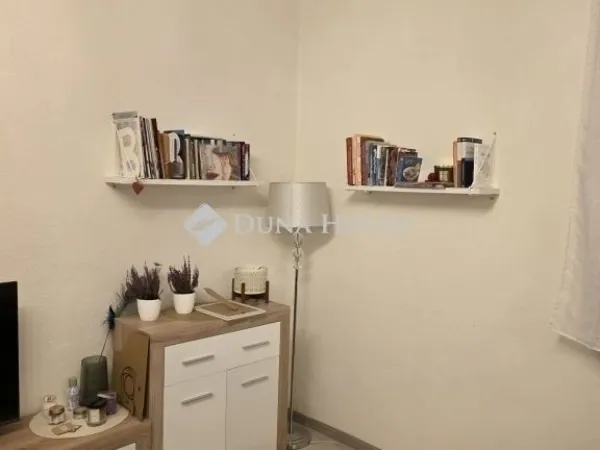 Eladó lakás Budapest X. kerület, Óhegy 36 nm