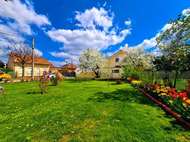 Eladó ház Budapest XVIII. kerület 126 nm