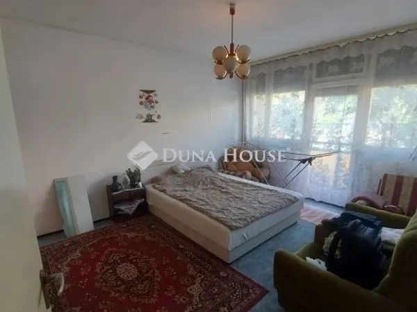 Eladó lakás Budapest XV. kerület 69 nm