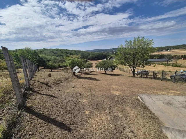Eladó telek Őrbottyán 11092 nm