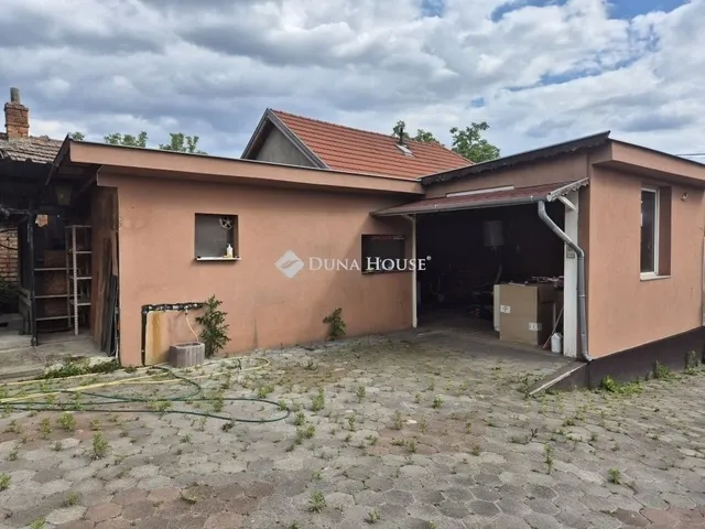 Eladó ház Csömör 126 nm